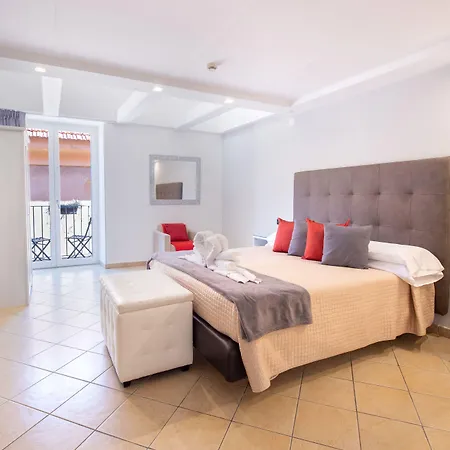 Rivoli מלון סורנטו