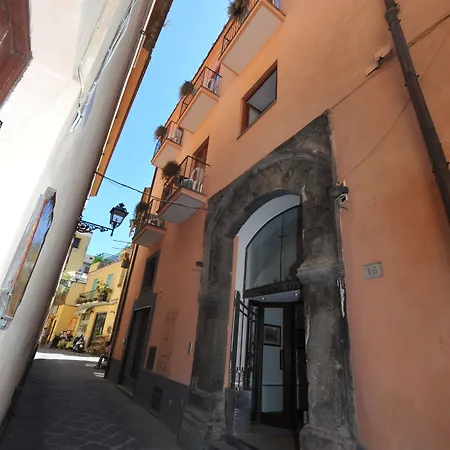 Rivoli מלון סורנטו