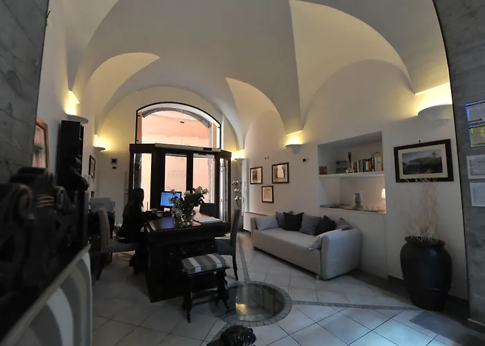 Ξενοδοχείο Rivoli 3*