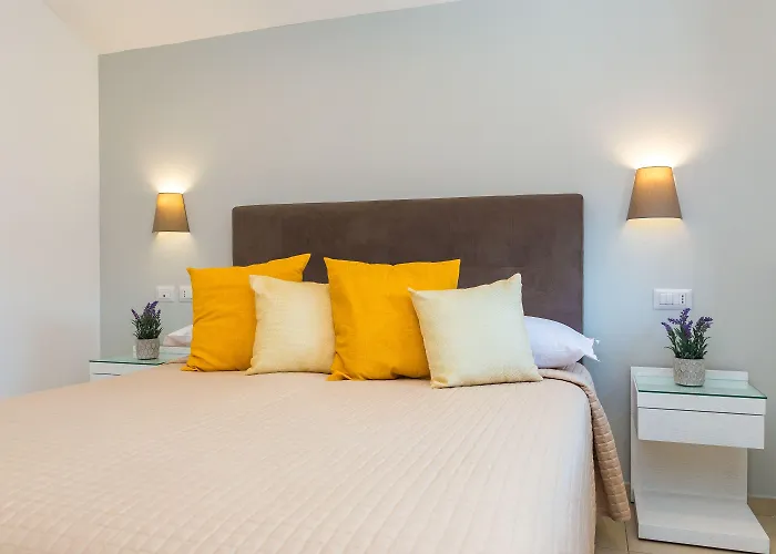 Ξενοδοχείο Rivoli 3*