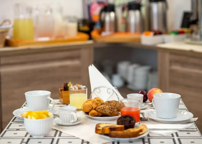 Ξενοδοχείο Rivoli 3*