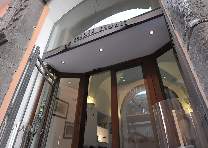 Ξενοδοχείο Rivoli 3*