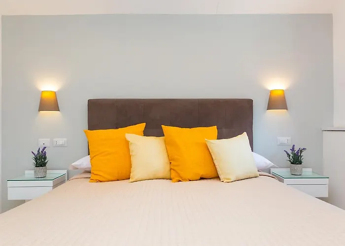 Ξενοδοχείο Rivoli 3*